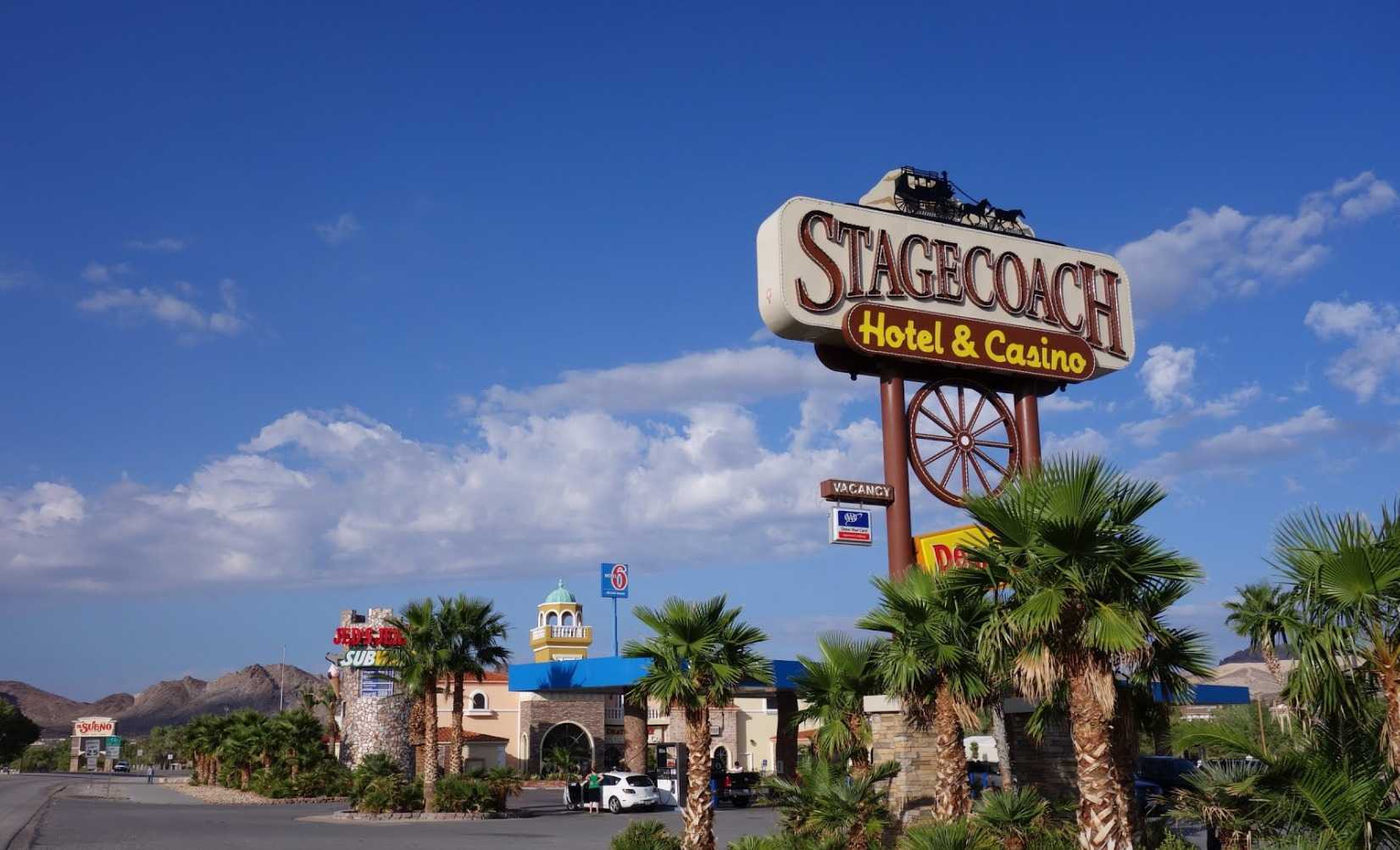 Stagecoach Hotel & Casino بيتي المظهر الخارجي الصورة